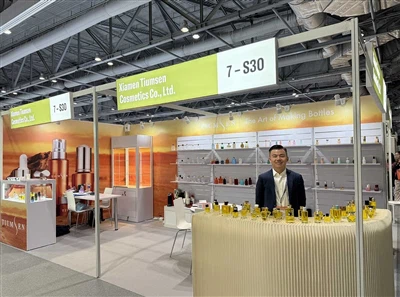 Esteu convidats: estem en directe a Hong Kong